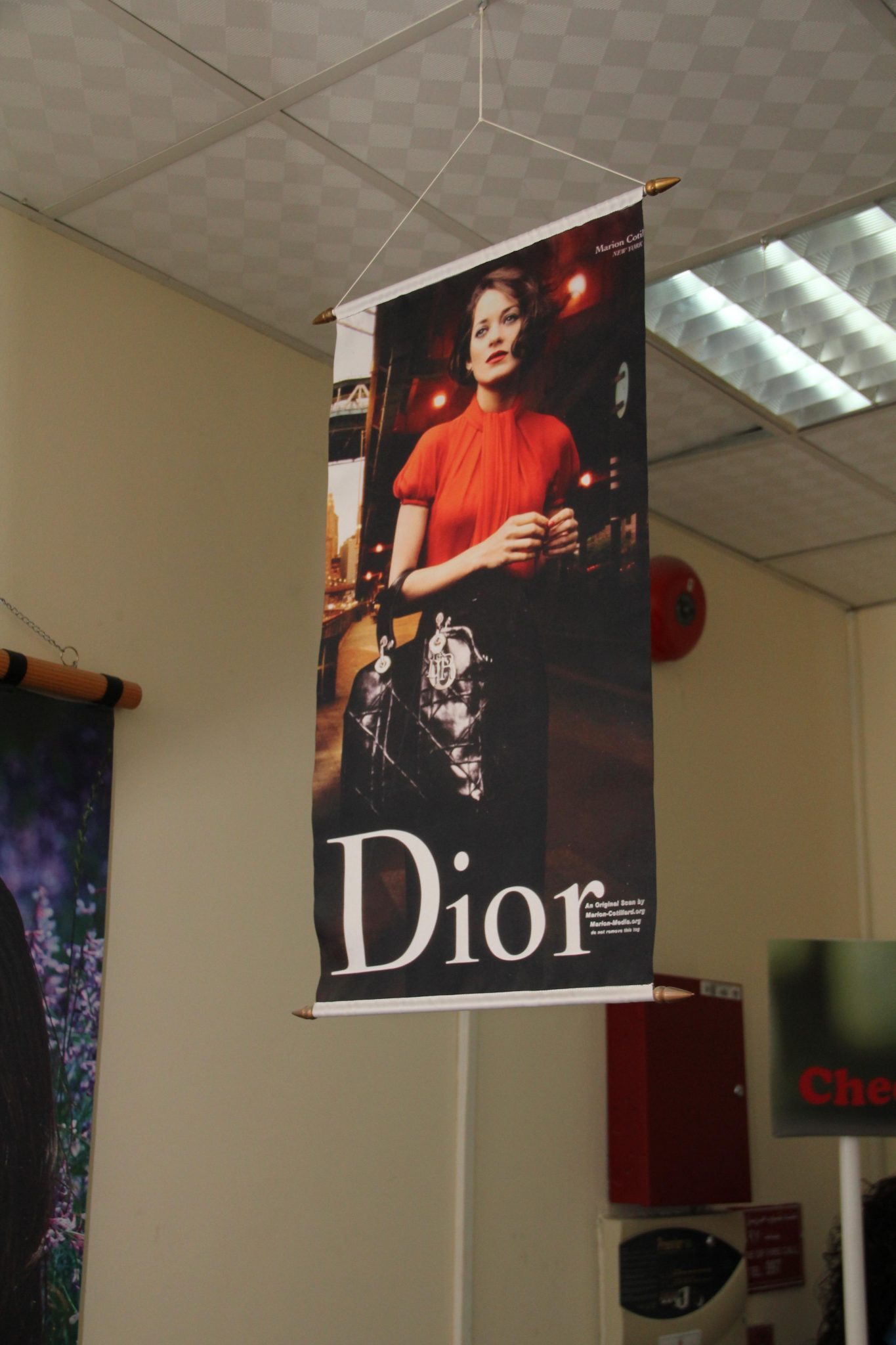 hanging banner printing in dubai